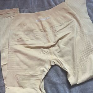 alphalete seamless leggings - ozone leggings